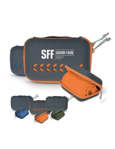 SERVIETTE MICROFIBRE DE SPORT AVEC BOITE DE RANGEMENT