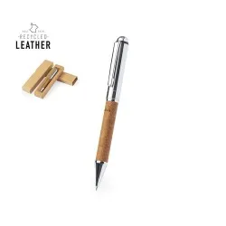Stylo personnalisé en métal chromé et cuir recyclé pratique - Rayulk
